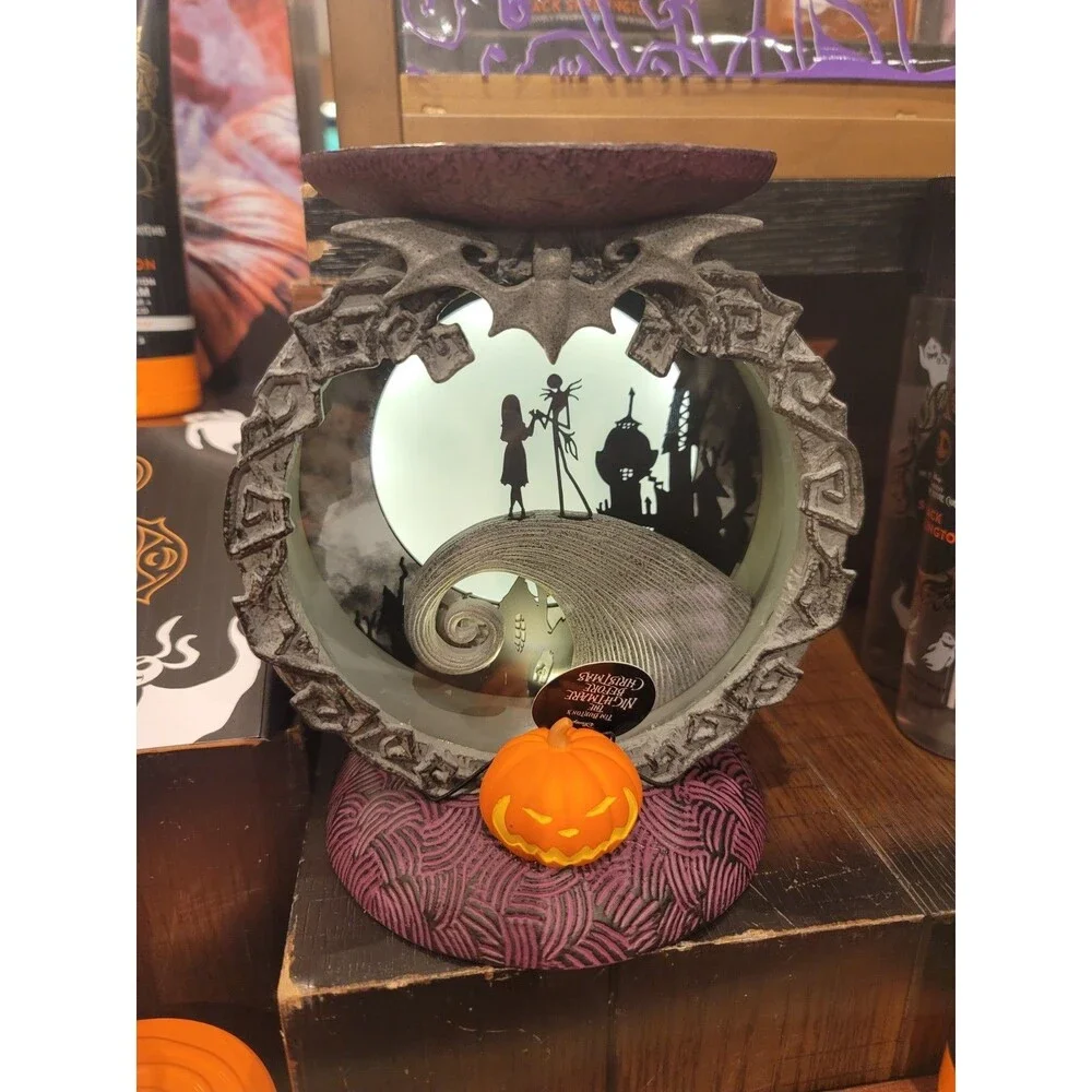 NWT Bath  Body Works Nightmare Before Christmas Spiral Hill Candle Holder +Bonus
